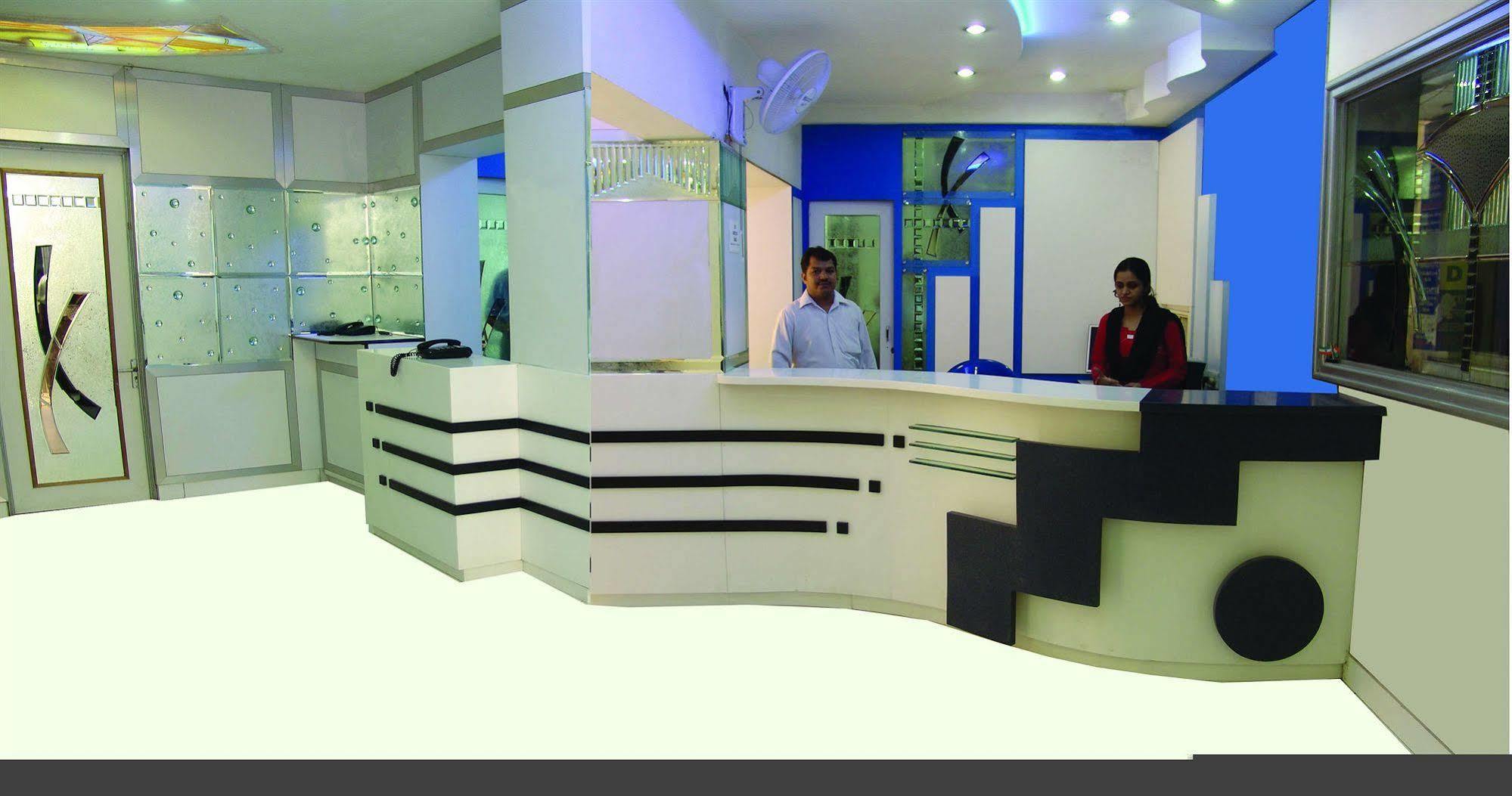 Hotel Kwality Neu-Delhi Exterior foto