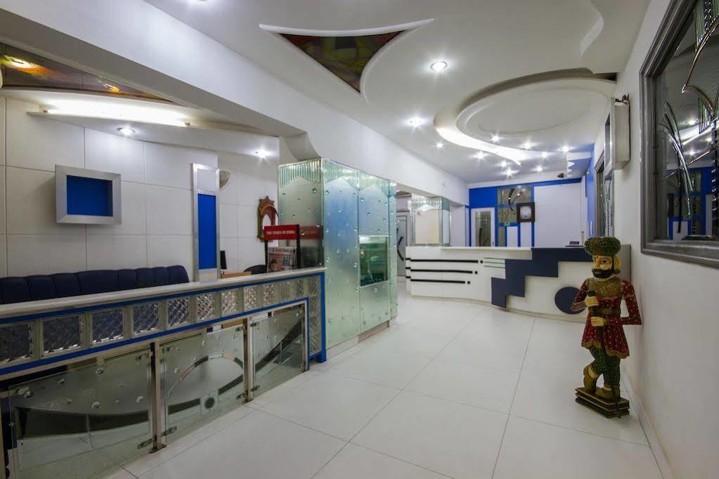 Hotel Kwality Neu-Delhi Exterior foto